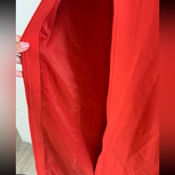 Cinq a Sept Red Slit Scoopneck Maxi Dress Gown Formal Gala Black Tie Evening - Picture 8 of 10